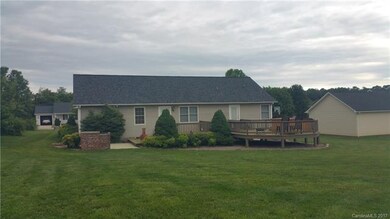 2107 Oklahoma Ct, Lincolnton, NC 28092 - photo 2