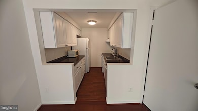 9813 Hellingly Place, Montgomery Village, MD 20886 - photo 6