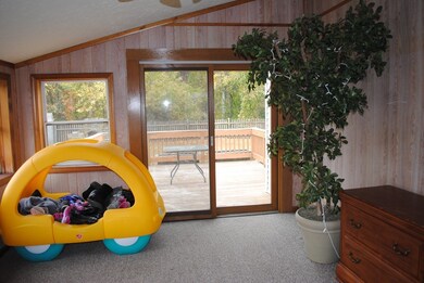 10 Naples St, Milford, MA 01757 - photo 4