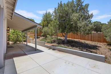 Fenced Rear Yard