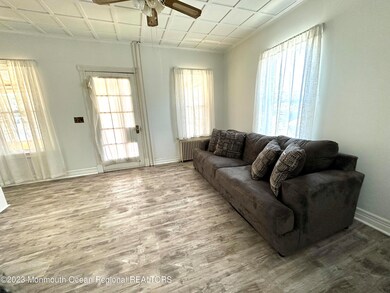 1856AF35-5AAD-4817-BCB2-05EB0243182F