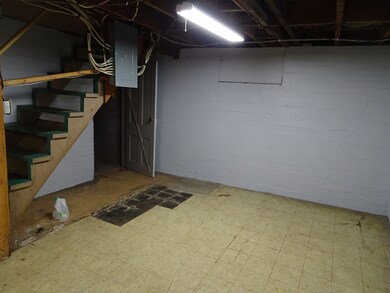 108 Logan St, Argos, IN 46501 - photo 5