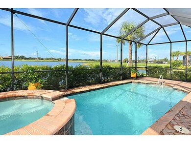 Swimming Pool/Hot Tub/Sauna - Relax, enjoy every color of the rainbow across sweeping water views in the sunrise & sunset from your pool! Stress relief in the spa under the moonlight awaits...