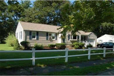 17 Henderson Rd, Woburn, MA 01801 - photo 2