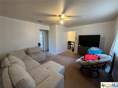 305 Northern Dove Ln unit A-D, Copperas Cove, TX 76522 - photo 2