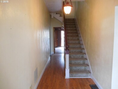 303 NW Ellis Ave, Pendleton, OR 97801 - photo 7