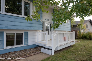 625 8th St E, Dickinson, ND 58601 - photo 4