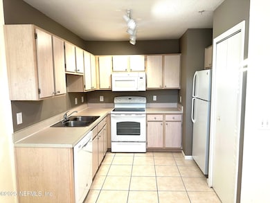 1655 the Greens Way unit 2725, Jacksonville Beach, FL 32250 - photo 7