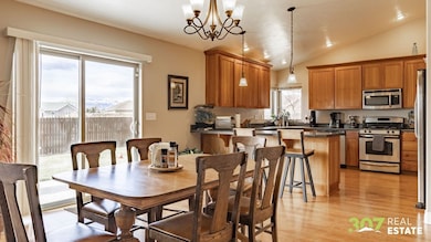 3214 Twin Creek Trail Ave, Cody, WY 82414 - photo 2