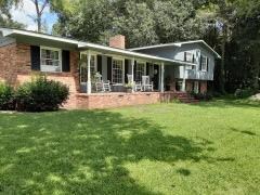 301 Gordon St E, Douglas, GA 31533 - photo 2