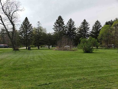 5317 S Driftwood Dr, Janesville, WI 53546 - photo 7