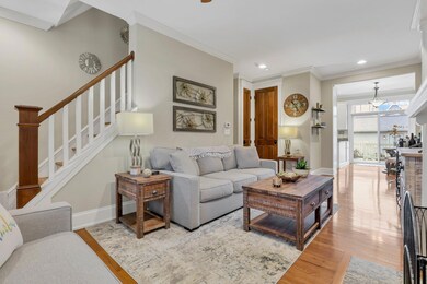 358 Forest St, Columbus, OH 43206 - photo 5