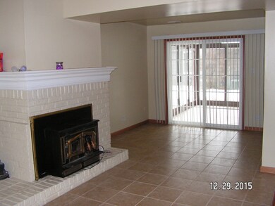 18100 Versailles Ln, Hazel Crest, IL 60429 - photo 7