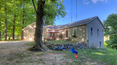 12803 Cutler Cove St unit 6, Wayland, MI 49348 - photo 2