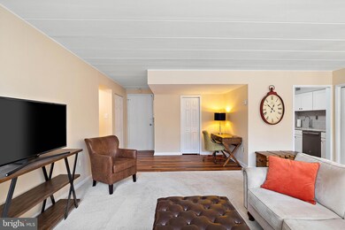 2302 Riddle Ave unit B105, Wilmington, DE 19806 - photo 2