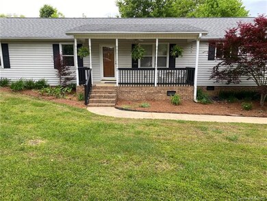 7 Arrowood Ct, Mauldin, SC 29662 - photo 2