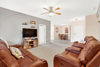 401 Decoster Blvd, Alvin, TX 77511 - photo 5