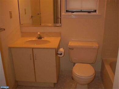 225 Wyndham Place, Trenton, NJ 08691 - photo 4