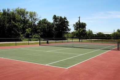 19006 White Bluff Dr, Whitney, TX 76692 - photo 3