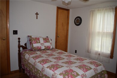 302 Fairview Ave, Rehoboth, MA 02769 - photo 5