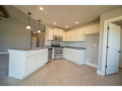 1292 Willow Oak St, Elkins, AR 72727 - photo 3