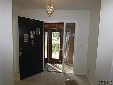 1038 Mohegan Rd, Schenectady, NY 12309 - photo 6