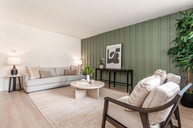 2429 Daily Rd, Columbus, OH 43232 - photo 5