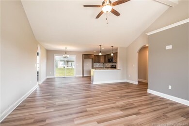 8816 Chestnut Hill Ct, Charlestown, IN 47111 - photo 3