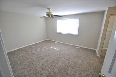 1620 Apache Dr, Naperville, IL 60563 - photo 6