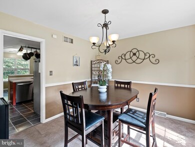 214 Dunsmore Dr, Newark, DE 19713 - photo 5