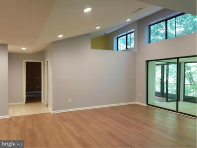 6350 Red Cedar Place unit 405, Baltimore, MD 21209 - photo 4