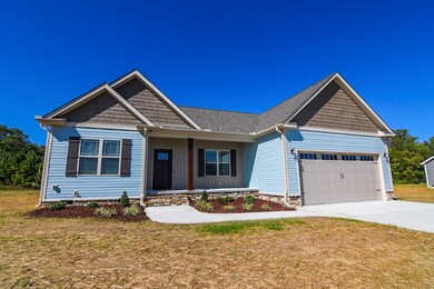 39 Whistle Stop Ln, Smithfield, NC 27577 - photo 2