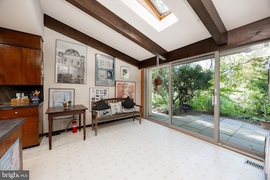 902 Temple Rd, Pottstown, PA 19465 - photo 6