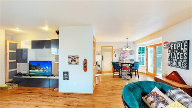 8404 30th St W, University Place, WA 98466 - photo 5