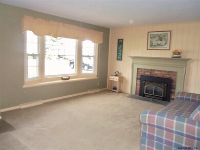 1017 Tomahawk Trail, Schenectady, NY 12302 - photo 3