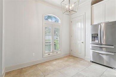 Fridge, washer & dryer included