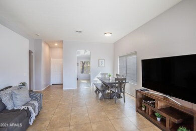 7310 N 68th Ln-3