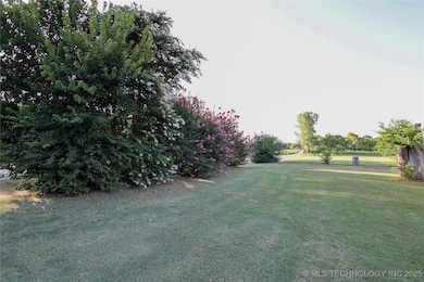 1366 Case Dr, Sulphur, OK 73086 - photo 2