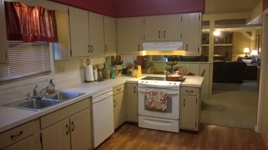 8188 N Birch Dr, Newburgh, IN 47630 - photo 5