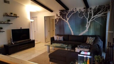 7103 Gateway Ct, Tampa, FL 33615 - photo 2