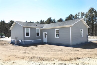 74 Sycamore Ln, Taunton, MA 02780 - photo 3