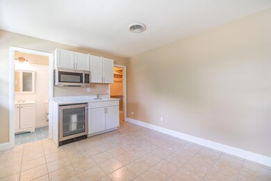 2566 NE Hickory Ave unit A- Efficiency, Jensen Beach, FL 34957 - photo 7