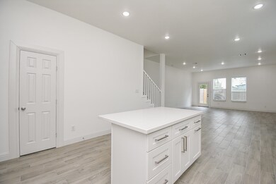 8022 Sealey St, Houston, TX 77088 - photo 6