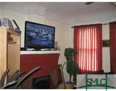 Den/Family/Great Room. Greatroom # 908