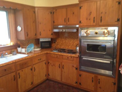 168 Rosa Switch Rd, Millrift, PA 18340 - photo 4