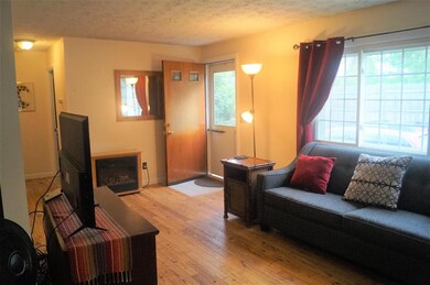 610 Huse Rd, Manchester, NH 03103 - photo 5