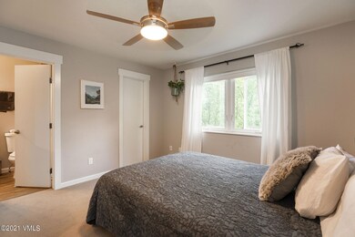 212_eagle_rd_interior_master