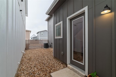 8505 Leroi Dr unit 358, Austin, TX 78744 - photo 6