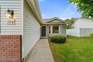 04-Front entry