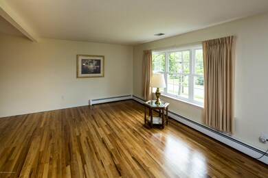 12 Doris Ln, Middletown, NJ 07748 - photo 6